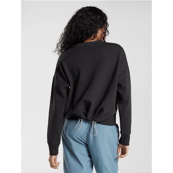 Gymshark Tops - Gymshark Women's Retake Sweat Crew Sweatshirt in Black Size Small